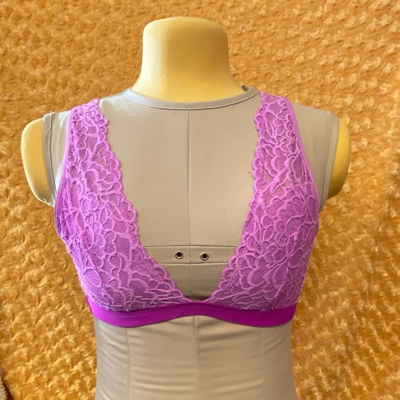 💕Xhilaration Lacy Bralette - Picture 1 of 7